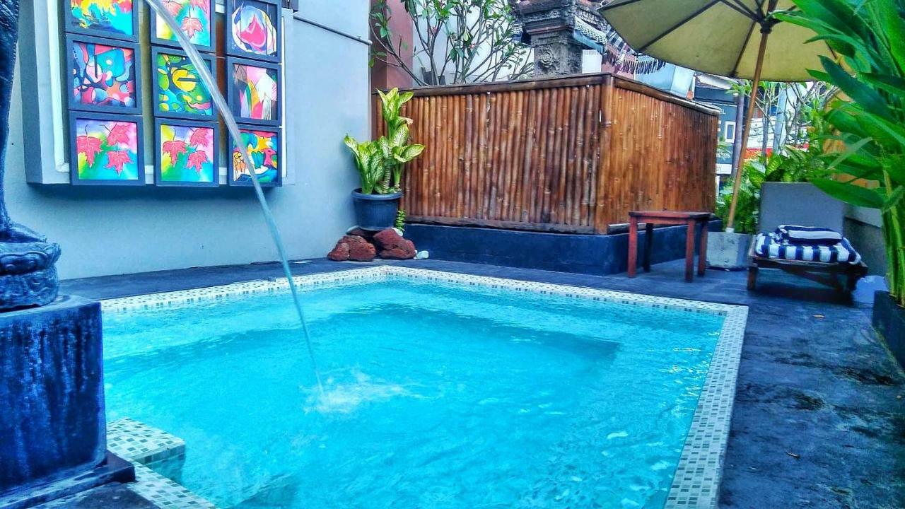 Hotel Neo - Kuta, Jelantik Legian Extérieur photo